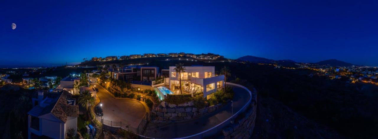 אסטפונה Vacation Marbella I Villa Paraiso The View, Infinity Heated Pool, Sea View, 24-7 Security, Golf Courses מראה חיצוני תמונה